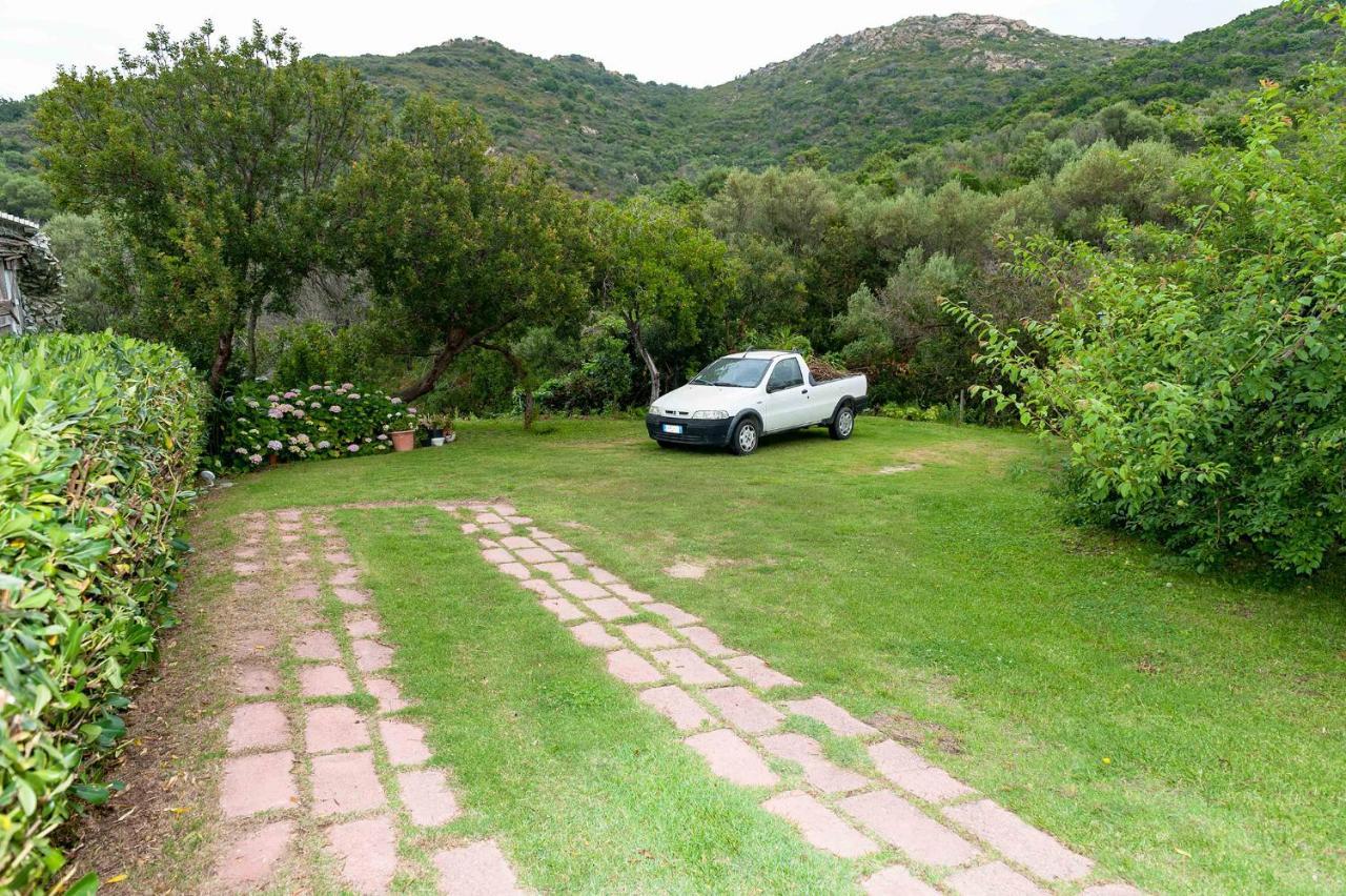 Lu Lioni Rooms San Teodoro  Exterior photo